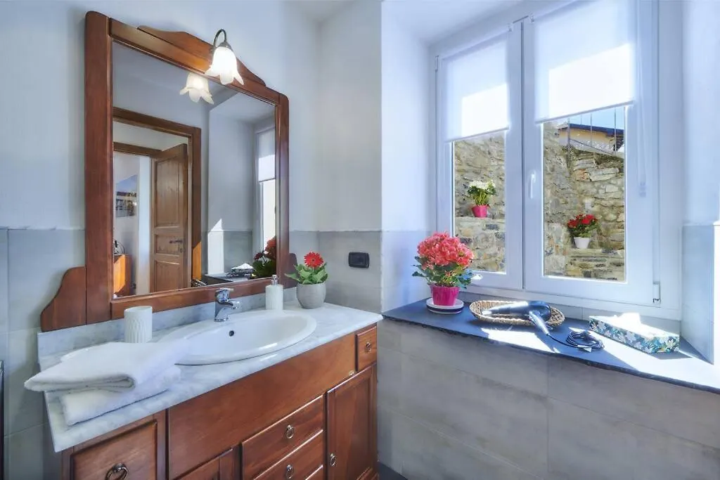 Casa Ducale Como Lake View Mandello del Lario 0*,  Italien
