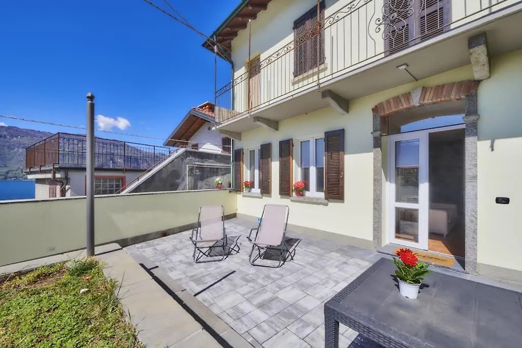 Casa Ducale Como Lake View Mandello del Lario Apartment